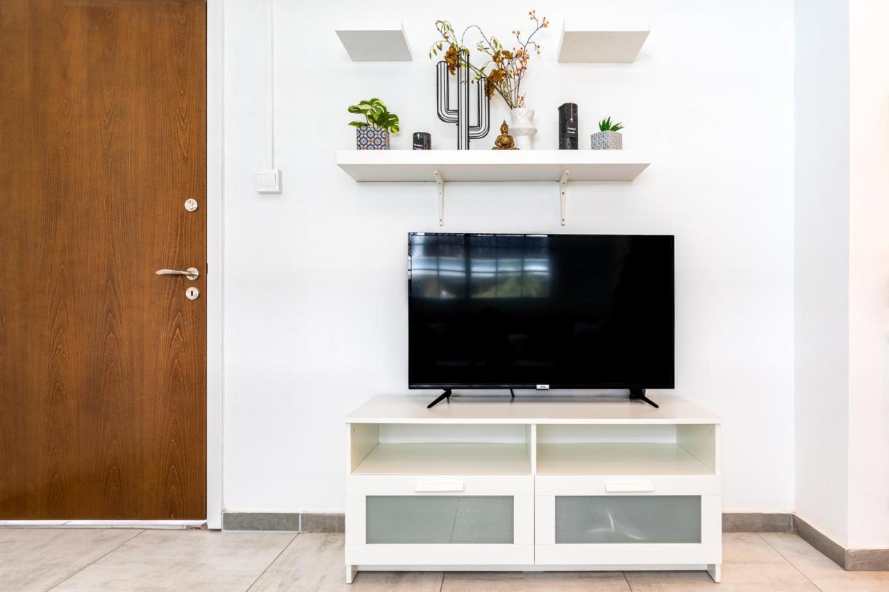 Mila'S 1-Br Apartment In لارنكا المظهر الخارجي الصورة